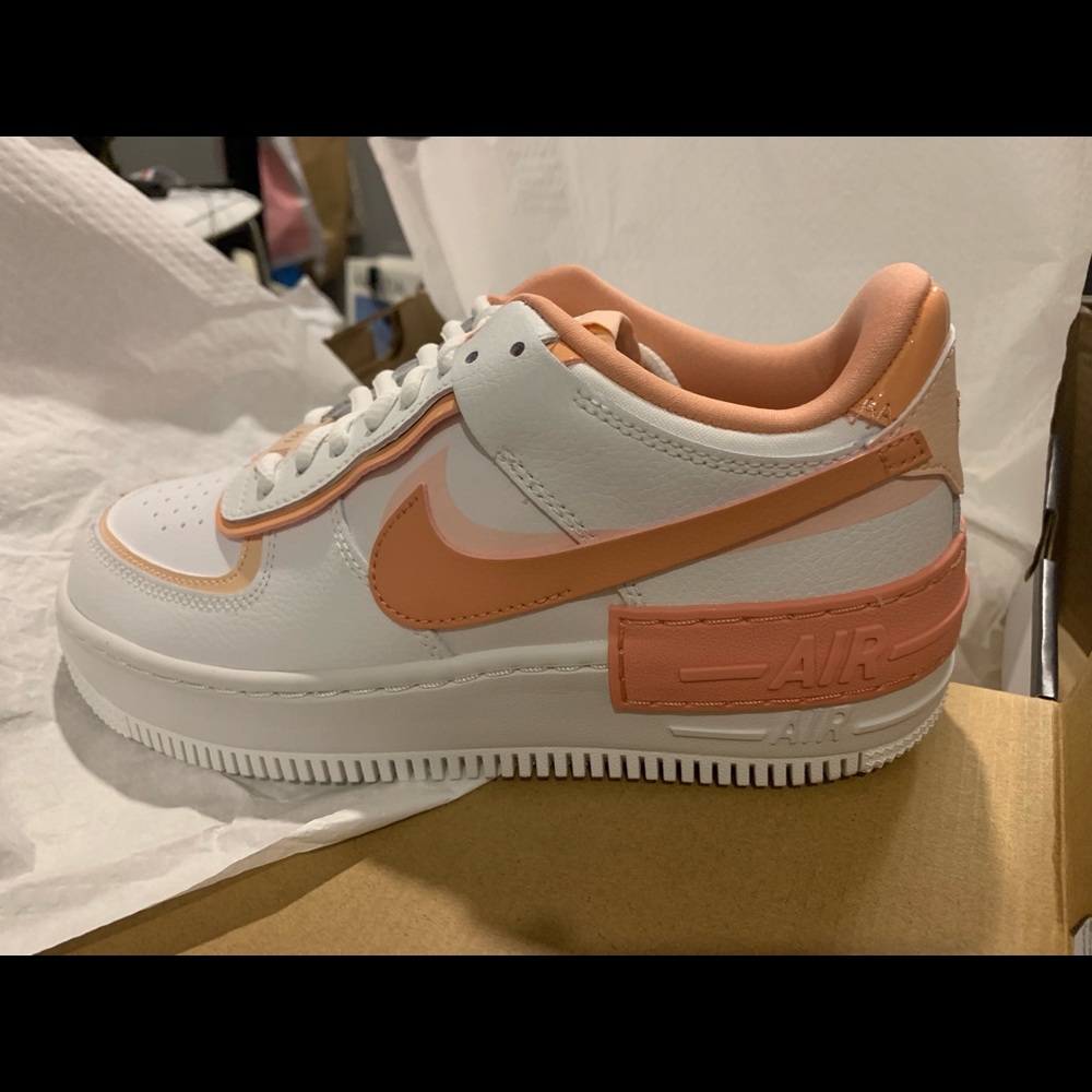 Nike Air Force 1 shadow